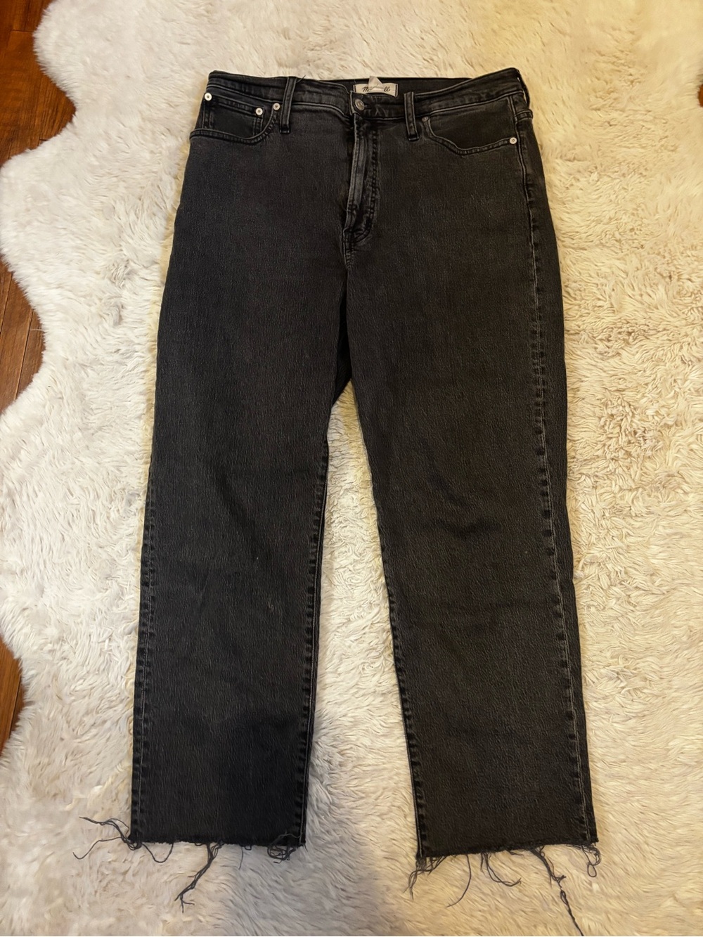 Women’s Black Straight-Leg Jeans